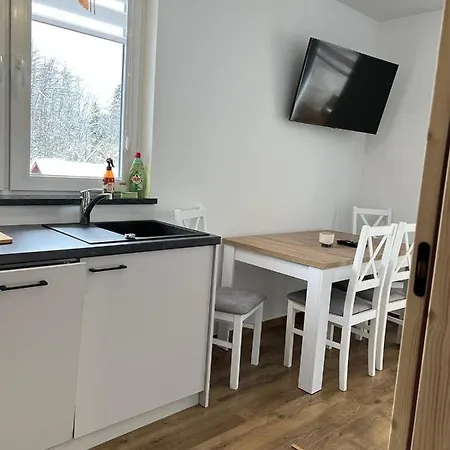 Goscinne Szumny Lasek Homestay *